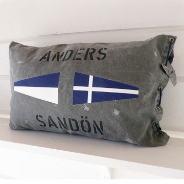 Marina kuddfodral med signalflaggor i New England stil